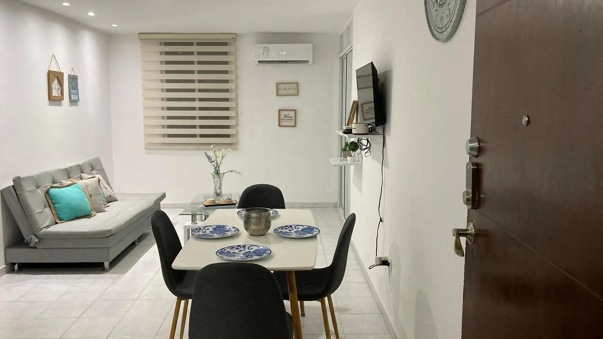 Amazing Ocean View Apartment With Pool In Laguito Cartagena